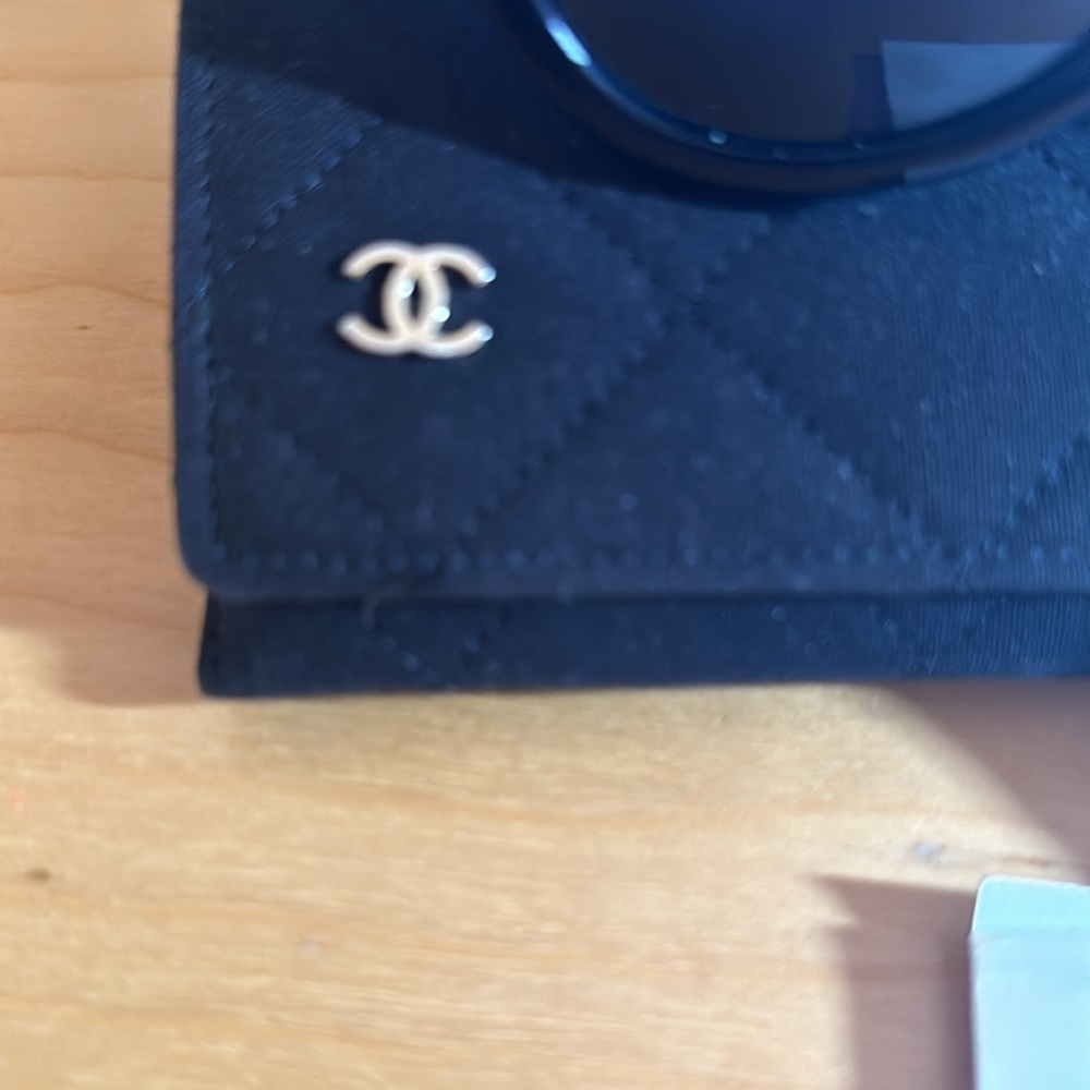 Chanel Aviators with Chanel Case - Picture 5 of 11